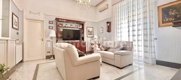 3 bedrooms Penthouse in Naples, Italy No. 268480 21