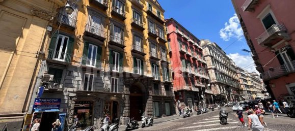 3 bedrooms Penthouse in Naples, Italy No. 268480 2