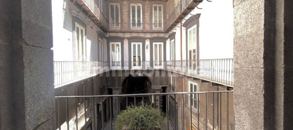 3 bedrooms Penthouse in Naples, Italy No. 268480 10