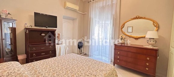 3 bedrooms Penthouse in Naples, Italy No. 268480 32