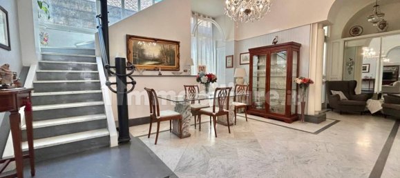 3 bedrooms Penthouse in Naples, Italy No. 268480 16