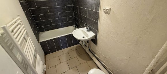 1 bedroom Apartment in Nimes, France No. 336704 6