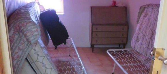 3 rooms House in Serrastretta, Italy No. 204658 14