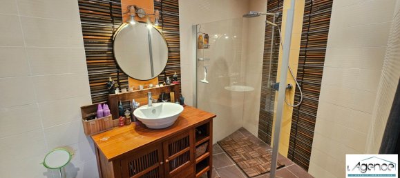 3 bedrooms House in Alluyes, France No. 75188 10