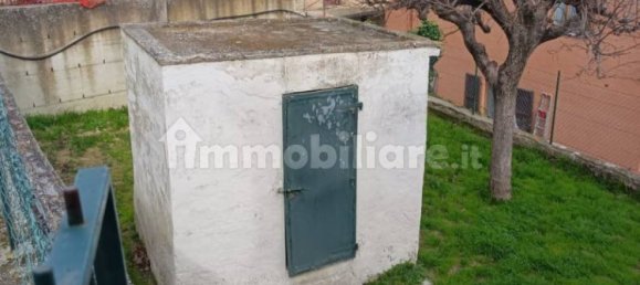 2 bedrooms House in Fermo, Italy No. 251836 2