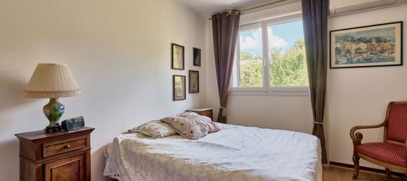 5 bedrooms House in Besancon, France No. 306157 9