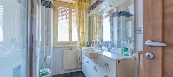 Квартира с 1 спальней в Рим, Италия № 275740 11