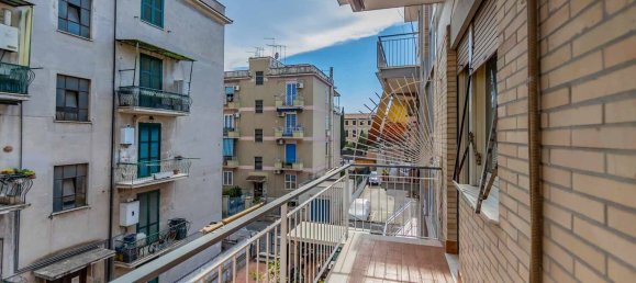 Квартира с 1 спальней в Рим, Италия № 275740 17