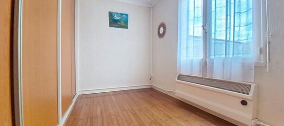 3 Schlafzimmer Haus in La Roche-sur-Yon, France, Nr. 315278 9