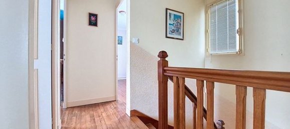 3 Schlafzimmer Haus in La Roche-sur-Yon, France, Nr. 315278 5