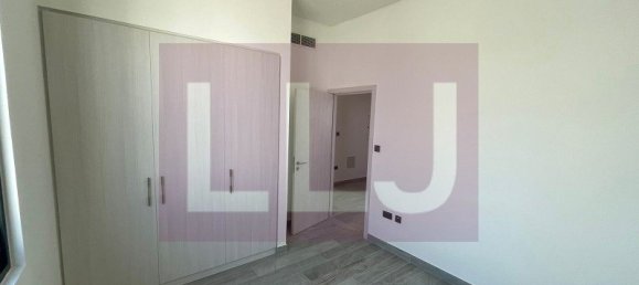 4 bedrooms Villa in Yas Island, UAE No. 45873 12