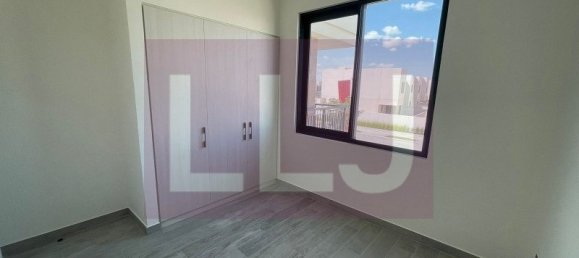 4 bedrooms Villa in Yas Island, UAE No. 45873 13