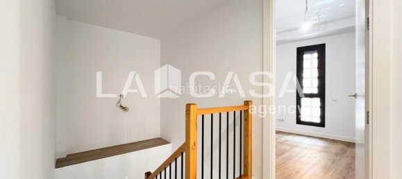 3 bedrooms Duplex in Badalona, Spain No. 171554 22