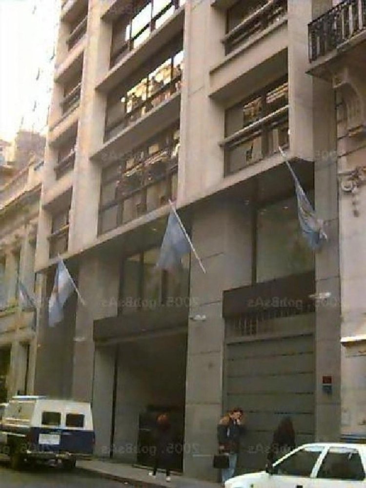 339m² Office in Buenos Aires, Argentina No. 104131