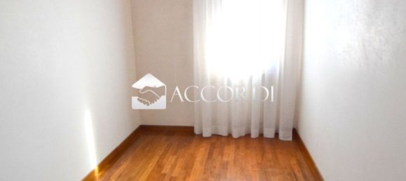 4 bedrooms Apartment in Trevignano, Italy No. 381182 12