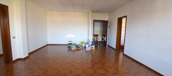 4 bedrooms Apartment in Trevignano, Italy No. 381182 5