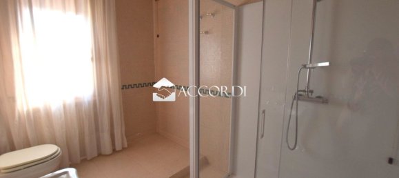 4 bedrooms Apartment in Trevignano, Italy No. 381182 11