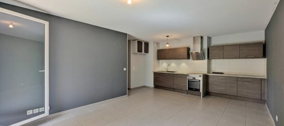 Apartamento de 2 dormitorios en Haute-Savoie, France No. 362254 3