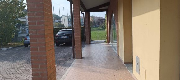 240m² Commercial property in Felino, Italy No. 315793 26