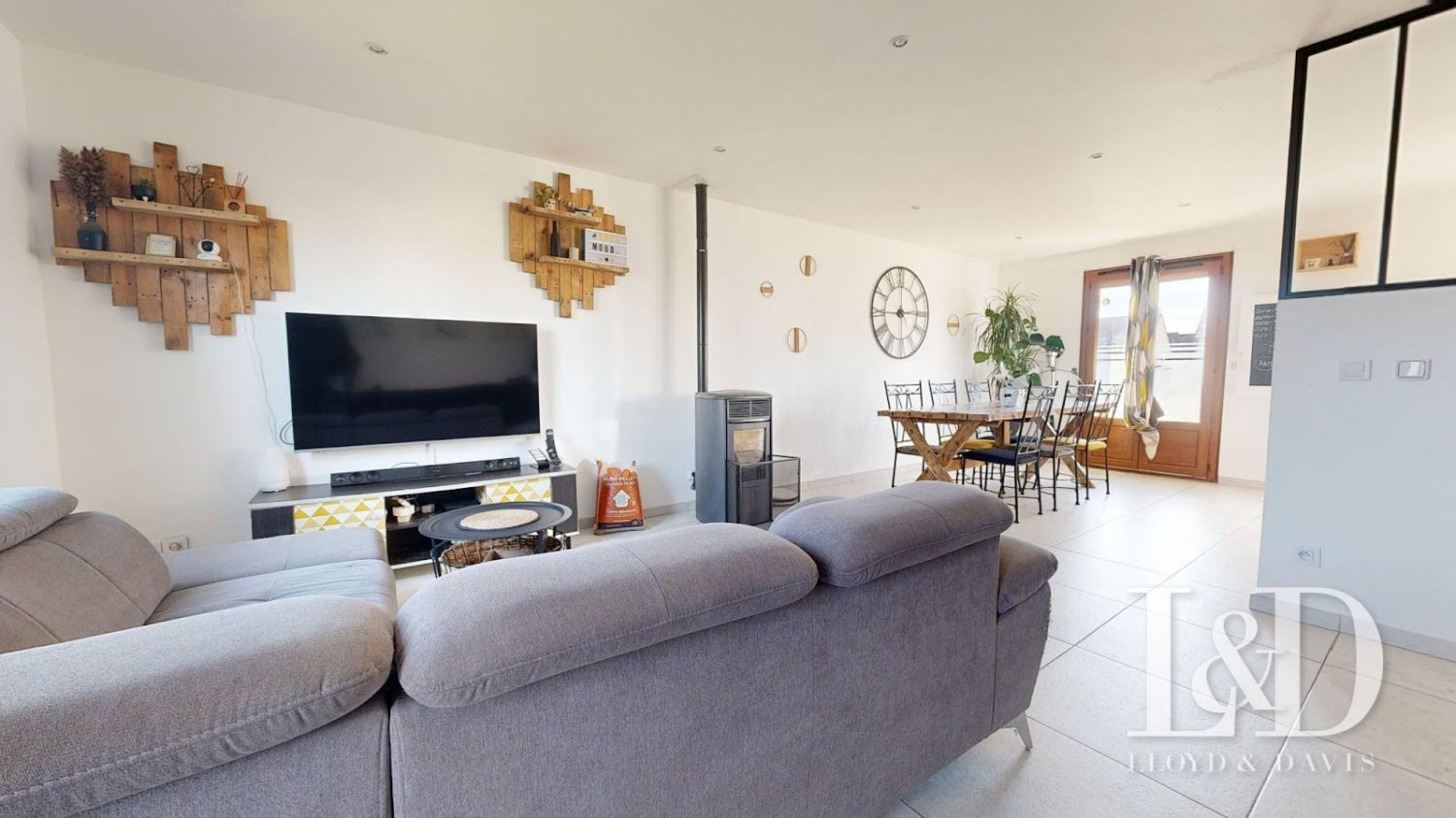 Casa T3 em Nogent-le-Roi, France N.º 47414