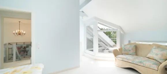 Duplex T5 em Stuttgart, Germany N.º 79231 27