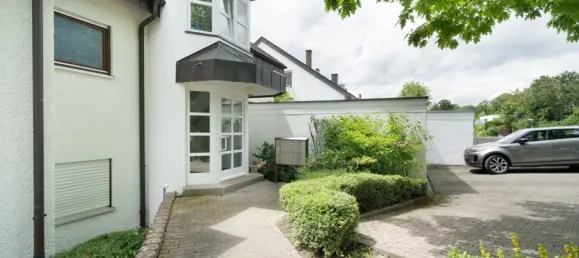 Duplex T5 em Stuttgart, Germany N.º 79231 33