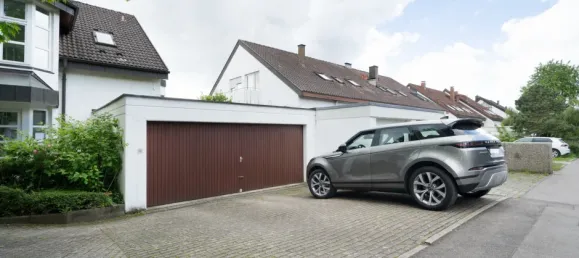 Duplex T5 em Stuttgart, Germany N.º 79231 34