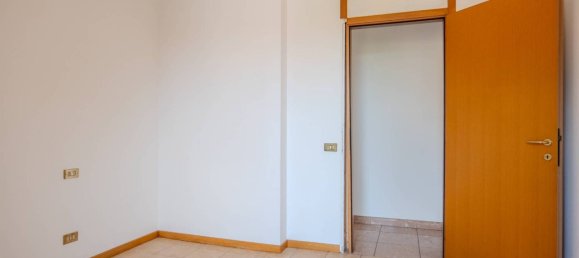3 Schlafzimmer Wohnung in Lallio, Italy, Nr. 302637 22