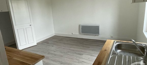 Casa de 4 dormitorios en Sancoins, France No. 215613 31