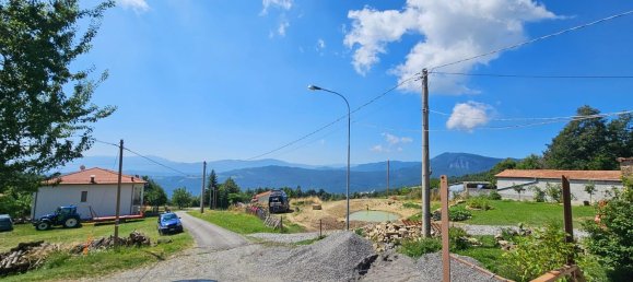 4 rooms House in Varsi, Italy No. 259767 3