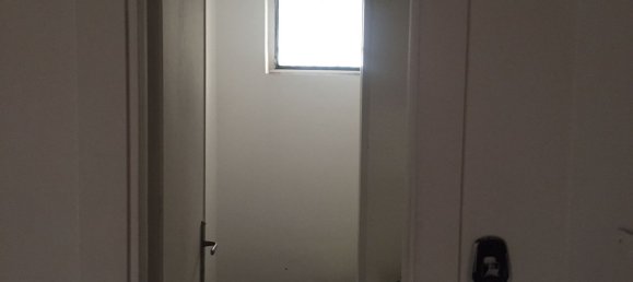 68m² Commercial property in Rome, Italy No. 111350 12