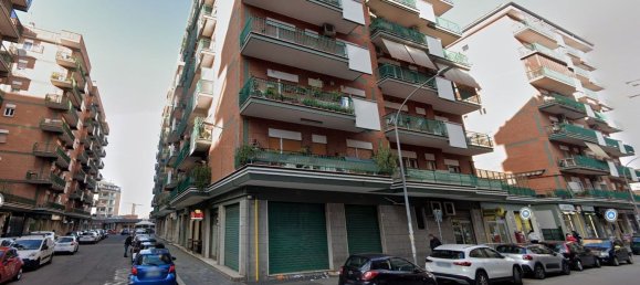 68m² Commercial property in Rome, Italy No. 111350 2