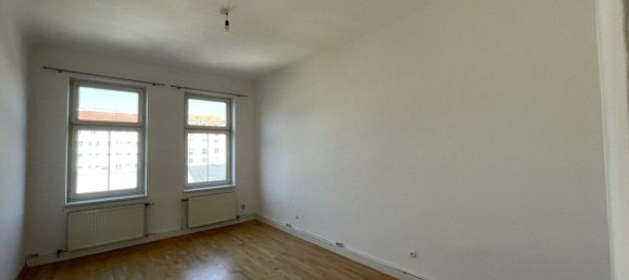 3 rooms Apartment in Brigittenau, Austria No. 243945 3