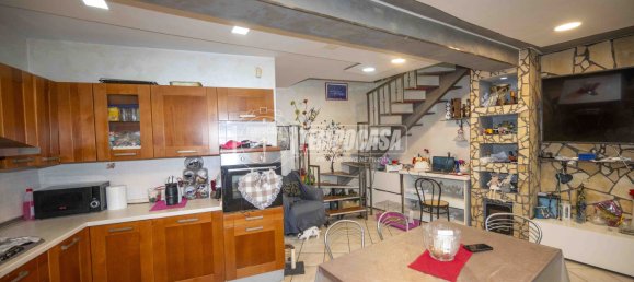 Квартира с 2 спальнями в Мессина, Италия № 312585 16