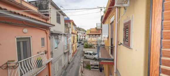 Квартира с 2 спальнями в Мессина, Италия № 312585 2