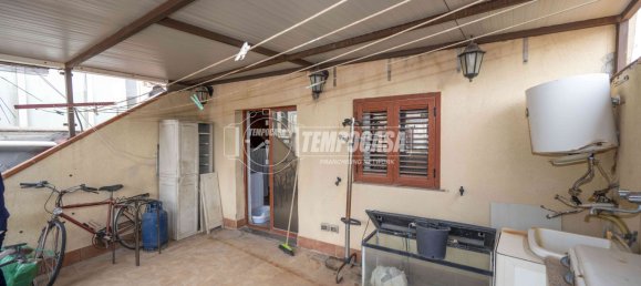 Квартира с 2 спальнями в Мессина, Италия № 312585 35