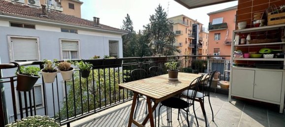4 bedrooms Penthouse in Parma, Italy No. 334898 22