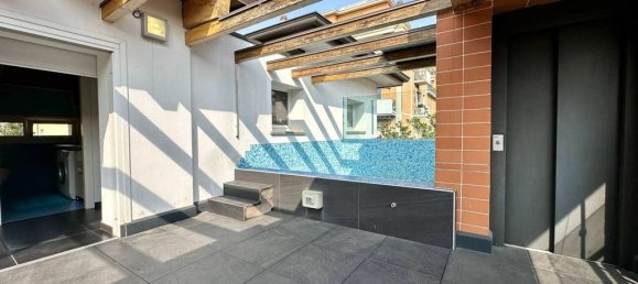 4 bedrooms Penthouse in Parma, Italy No. 334898 32