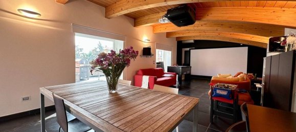 4 bedrooms Penthouse in Parma, Italy No. 334898 33