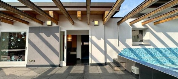 4 bedrooms Penthouse in Parma, Italy No. 334898 28