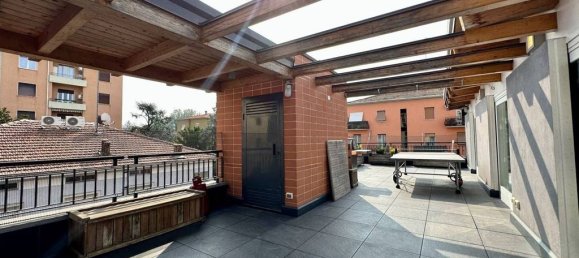 4 bedrooms Penthouse in Parma, Italy No. 334898 23