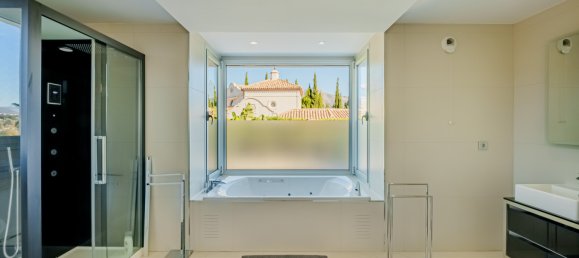 Вилла с 5 спальнями в Марбелья, Испания № 84140 22