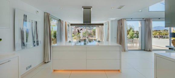 Вилла с 5 спальнями в Марбелья, Испания № 84140 11