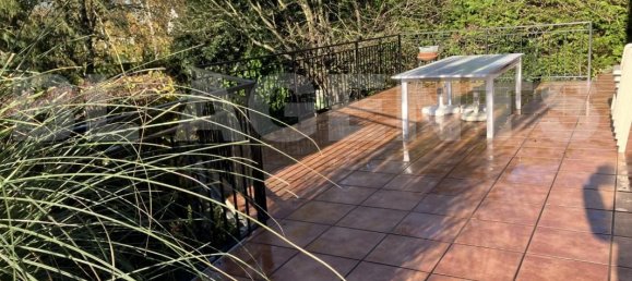 Дом с 4 спальнями в Шанжи-сюр-Марн, Франция № 325433 12