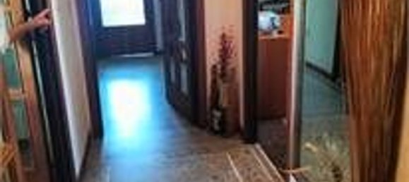 4 bedrooms Apartment in Ancona, Italy No. 327858 9