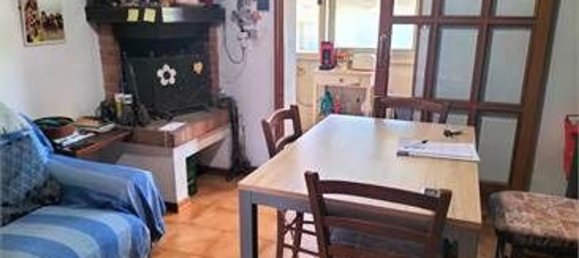 4 bedrooms Apartment in Ancona, Italy No. 327858 2