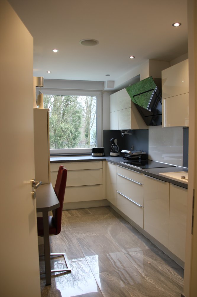 Apartamento de 2 dormitorios en Dormagen, Germany No. 91373