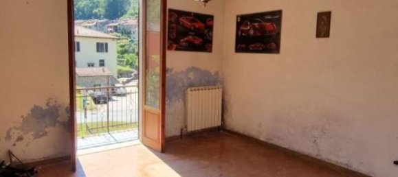 2 bedrooms Villa in Pignone, Italy No. 86725 10