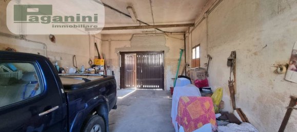 2 bedrooms Villa in Pignone, Italy No. 86725 37
