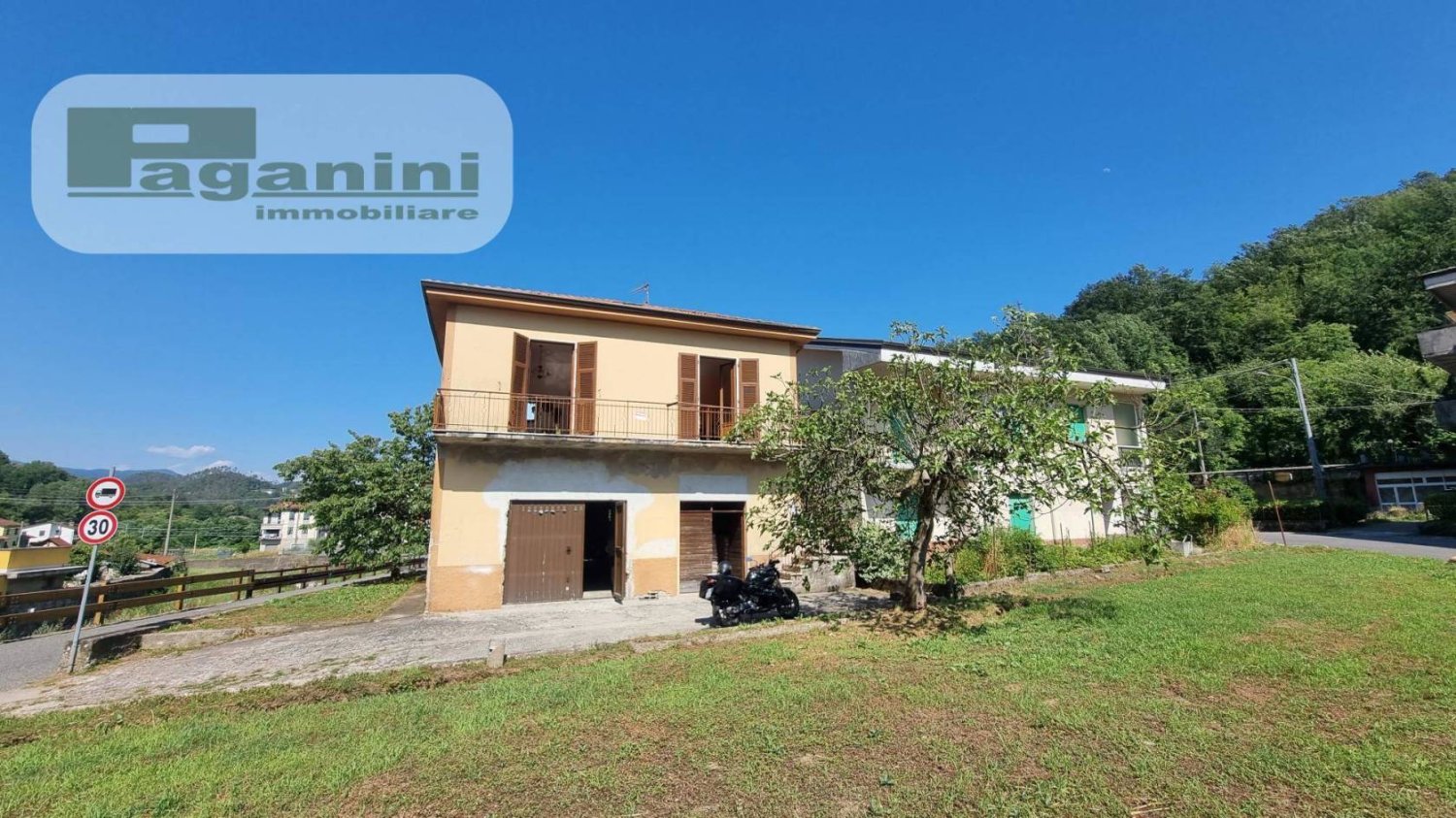 2 bedrooms Villa in Pignone, Italy No. 86725